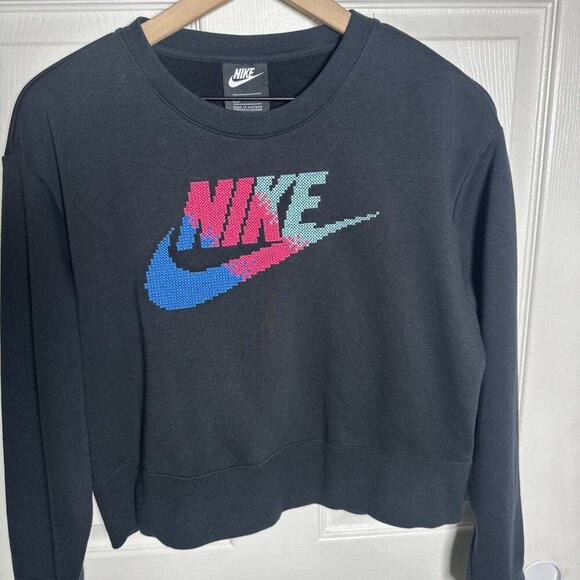 Nike Womens Future Femme Crew Fleece Black Sweatshirt Medium Embroidered Logo - Picture 4 of 7